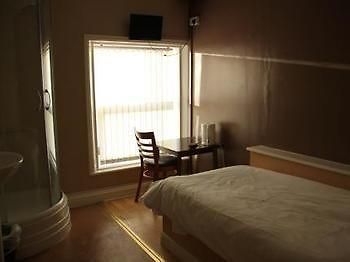 Salford Arms Hotel Luaran gambar
